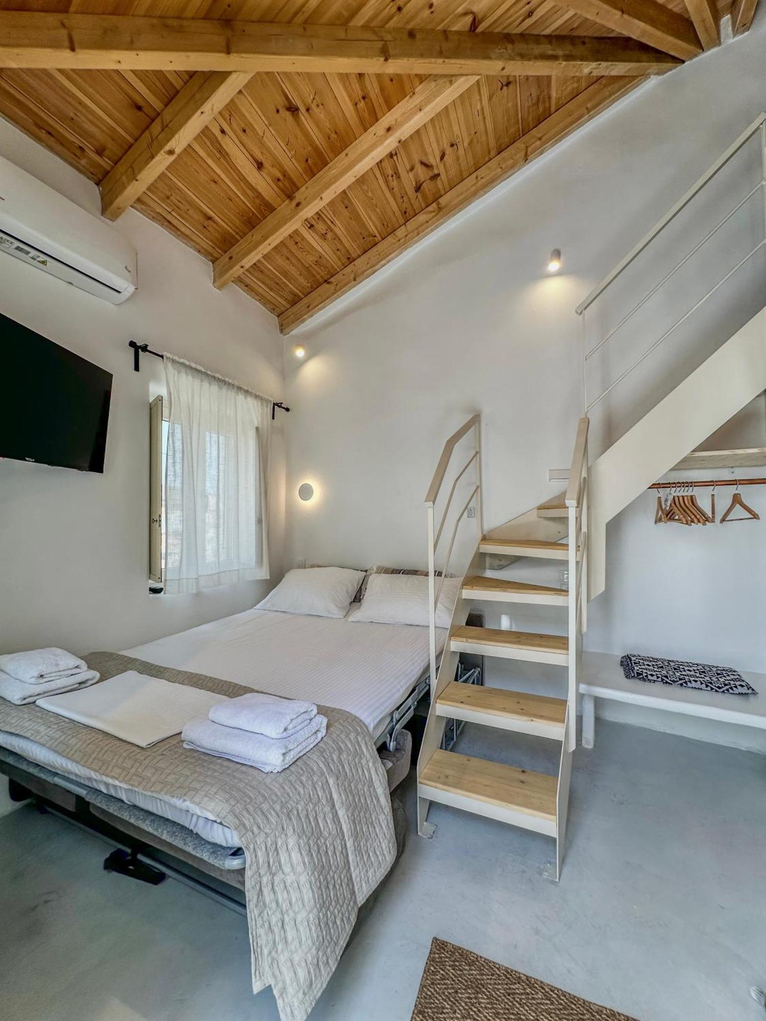 Lythi Kythnos Apartman Kültér fotó
